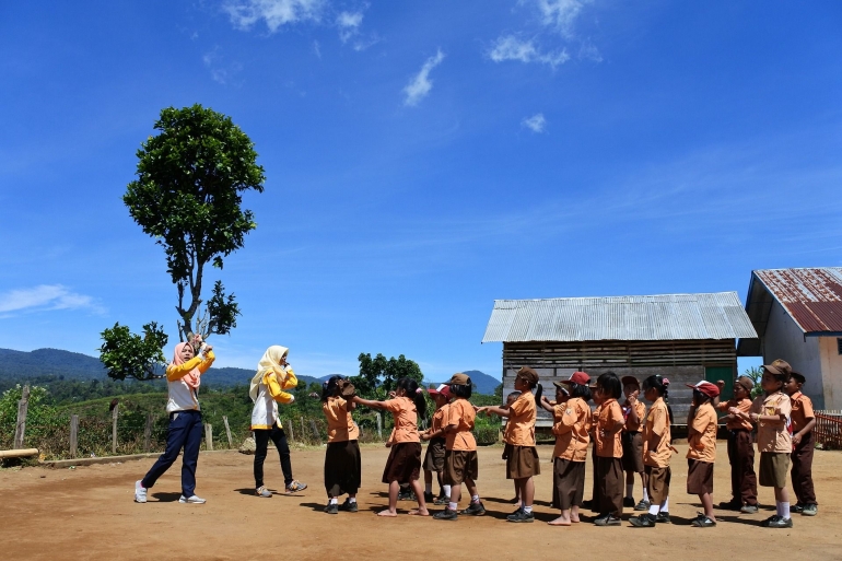 keterbatasan fasilitas yang juga menunjukkan ketidakmerataan pendidikan di Indonesia, Gambar oleh Aditio Tantra Danang Wisnu Wardhana dari Pixabay. 