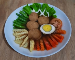 Ilustrasi gambar, Salad Solo Santapan Sehat Nutrisi Tinggi, dokpri Yuliyanti