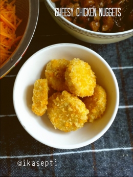 Membuat sendiri Cheesy Chicken Nuggets di rumah| Dokumentasi pribadi