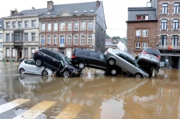 Salah satu tempat di negara Belgia yang terkena banjir | foto: sueddeutsche.de/AFP