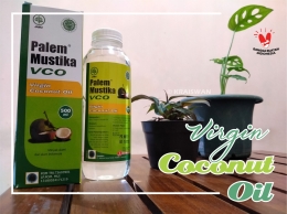 Virgin Coconut Oil dalam kemasan | foto: KRAISWAN