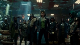 Loki dan Loki | sumber: Tangkapan layar Loki episode 5