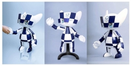 Robot Miratowa, dengan berbagai mimic wajah yang bisa berubah, dan bisa mengenali  orang2 di drkatnya dan bagaimana resaksinya. | olympics.com