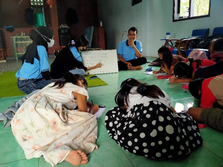 Kegiatan Bimbingan Belajar Ceria KKN UM Desa Banjaragung/dokpri