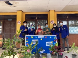 Penyerahan Mading, Media Pembelajaran, dan Donasi Buku ke SDN Selopuro 3/Dokpri