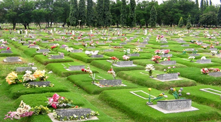 Ilustrasi Kuburan itu Maut | Sumber : www.popmama.com