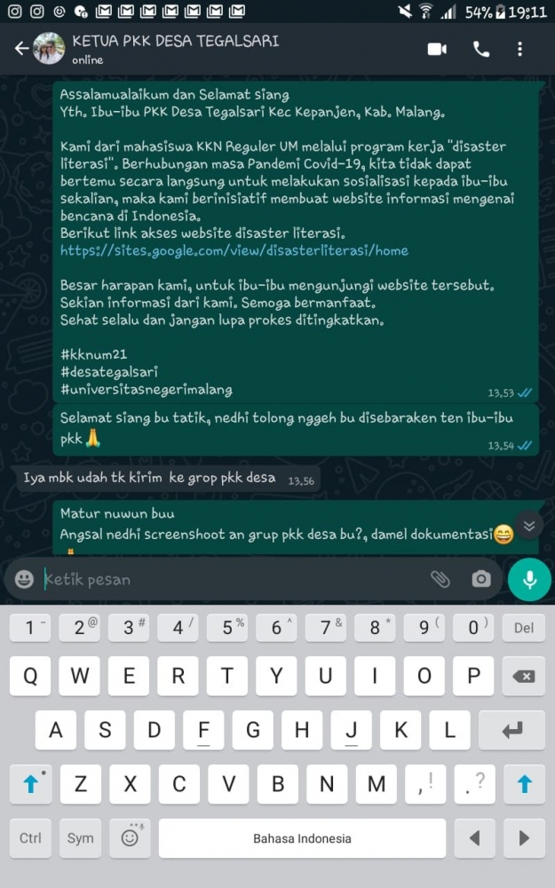 Pengiriman link akses website kepada Ketua PKK Desa Tegalsari