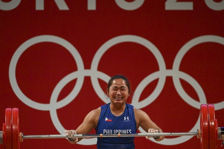 Hidilyn Diaz, Atlet Angkat Besi asal Filipina. Sumber foto: AFP/Vincenzo Pinto via Kompas.com