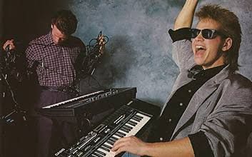 Synthesizer 80-an | sumber: happymag.com.au