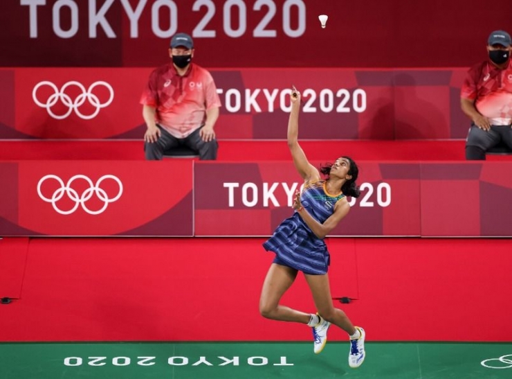 Tunggal putri India, Pusarla Sindhu meraih kemenangan dengan skor sadis di babak penyisihan Olimpiade 2020/Foto: www.insidesport.co