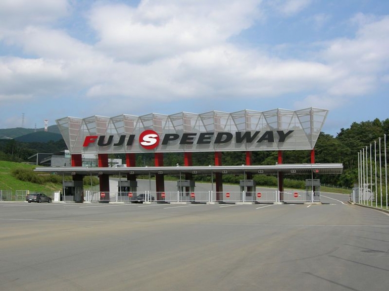 Pintu masuk dan Area tribun untuk penonton di Fuji International Speedway/www.gettyimage.com 