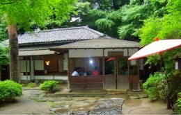 Rumah Tua Tempat Upacara Minum Teh Ala Jepang di Happoen Garden | Koleksi Foto Iffat Mochtar