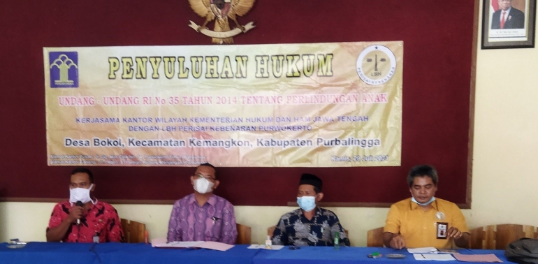 SAMBUTAN : Pemdes Bokol Memberikan Sambutan/dokpri