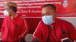 Rudiana, SE Bendahara DPC yang juga Wakil Ketua DPRD Kab. Cirebon siap donasikan gajinya (doc.foto Infokom)