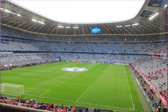 Stadion markas Bayern Munchen, credits : Ligalaga