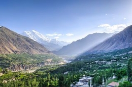 Pemandangan di Lembah Hunza (oneplj.com)