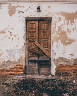 Ilustrasi pintu. Foto oleh Mikey Dabro/ Pexels 