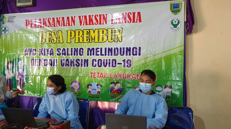 Pelaksanaan Vaksinasi Warga Desa Prembun, Kecamatan Prembun, Kabupaten Kebumen