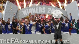 Leicester City merayakan gelar Community Shield 2021. (via Getty Images)