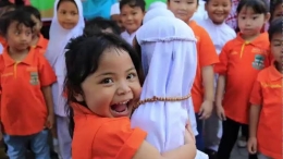 Kunjungan salah satu TK Khatolik ke TK Islam di Madiun, Jawa Timur 2019. Gambar: akurat.co