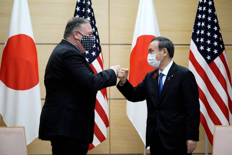 Perdana Menteri Yoshihide Suga dan Menteri Luar Negeri AS Mike Pompeo - Sumber: japantimes.co.jp