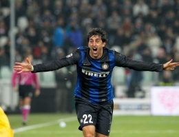 Diego Milito Saat Masih Berseragam Inter Milan. Foto: Inter.it