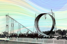 Loop-the-loop. Sumber: https://clickamericana.com/topics/culture-and-lifestyle/entertainment-culture-and-lifestyle/bicycle-daredevil-diavolo-loops-the-loops-1902-1905