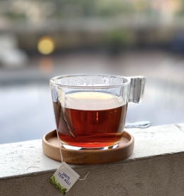 Ilustrasi filosofi teh yang diminum selagi hangat | Dokumentasi Pribadi