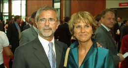 Gerd Muller dan istrinya Uschi: Dailymail.co.uk