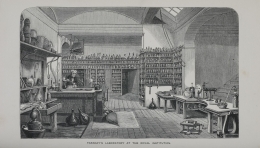 Laboratorium Faraday di Royal Institution (ukiran 1870). Sumber:  https://en.wikipedia.org/wiki/Michael_Faraday#/media/File:Faraday_Laboratory_1870_Plate_RGNb10333198.05.tif