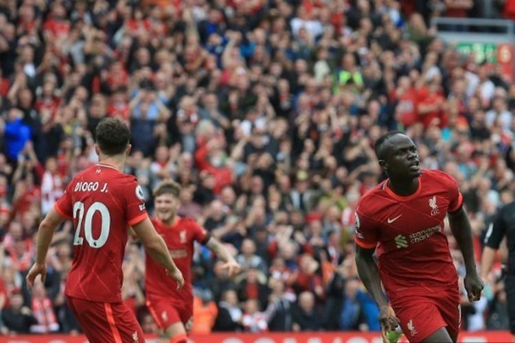 Diogo Jota dan Sadio Mane membawa Liverpool menang 2-0 atas Burnley di Anfield Stadium (Foto AFP/Lindsay Parnabu via Kompas.com)