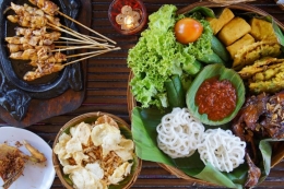 ilustrasi indonesia food from canva.com