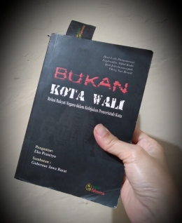 Buku karya pertamaku tahun 2006 diterbitkan oleh Kutub Fahmina Yogyakarta.