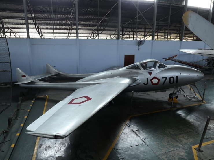 Pesawat de Havilland Vampire eks-RNZAF yang sekarang berada di Museum Dirgantara Mandala, Yogyakarta. (wikipedia.com)