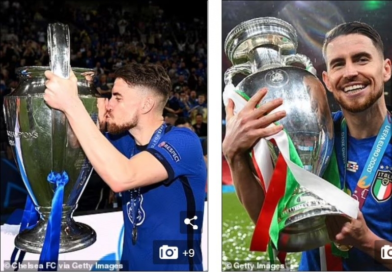 Jorginho bersama trofi Liga Champions dan Piala Eropa: Getty Images via dailymail.co.uk