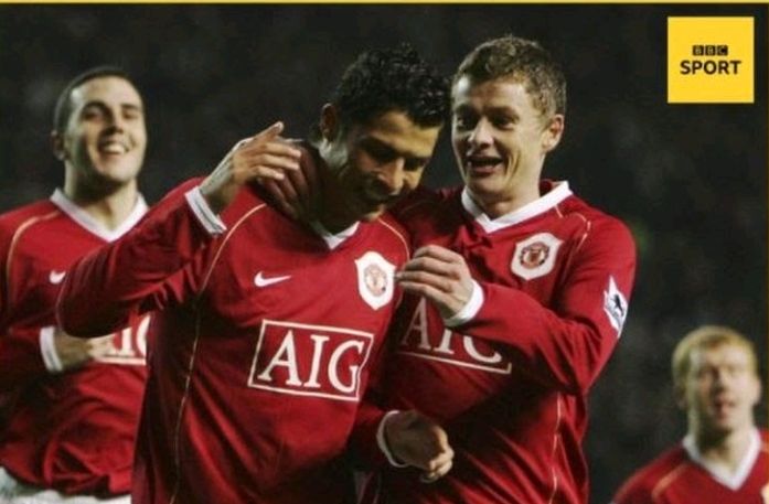 Saat Ronaldo dan Solkjaer selebrasi goal bersama di MU (gambar : BBC Sport)