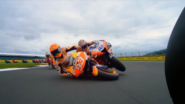 Marc Marquez buat kesalahan fatal yang merugikan dirinya dan Jorge Martin. Sumber: via Motogp.com