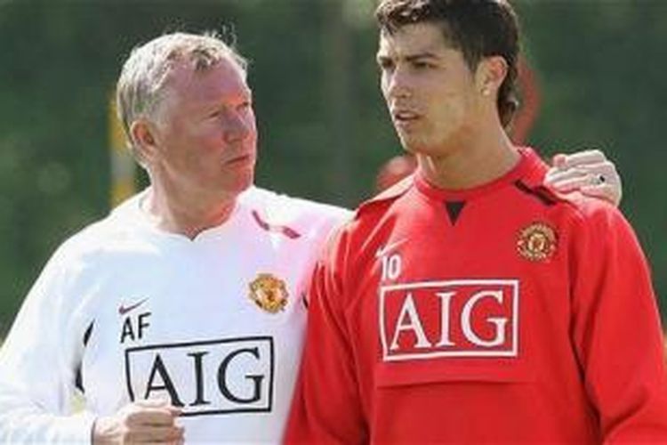 Sir Alex Ferguson dan Cristiano Ronaldo saat masih bersama di Manchester United(Dok. Telegraph) 
