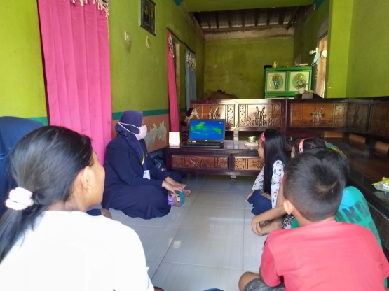 Gambar 7. Kegiatan Sosialisasi dan Edukasi Ragam Seni dan Kebudayaan di Indonesia /dokpri