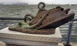 Tugu memorial to the 1963 Staten Island Ferry Disasterption