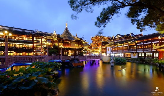 Yu Garden- Shanghai menjelang malam. Sumber: dokumentasi pribadi