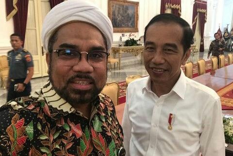 Ahli Utama Kantor Staf Presiden Ngabalin dengan Jokowi (Instagram.com/ngabalin)