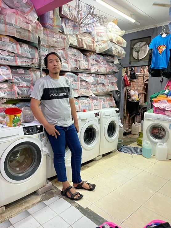 Pemilik Mia Laundry