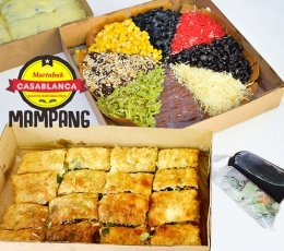 Martabak manis 8 rasa & Martabak Telur Sumber : Jogjakita.co.id