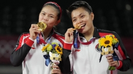 Greysia Polii dan Apriyani Rahayu raih emas ganda putri Olimpiade Tokyo 2020: badmintonindonesia.org