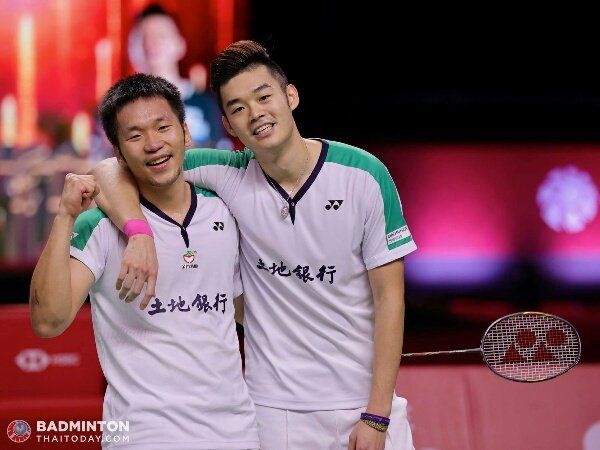Taiwan tidak membawa ganda putra peraih medali emas Olimpiade 2020, Lee Yang/Wang Chi-lin (kanan) ke Piala Sudirman 2021/Foto: Badmintonthaitoday