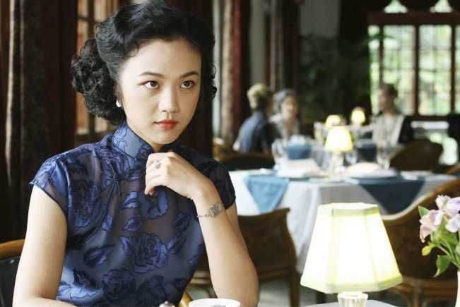 Tang Wei sebagai Wong Chia-chi dalam film Lust, Caution (sumber: filmotomy.com)