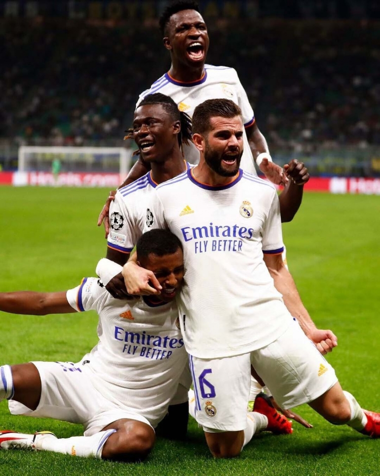 Eduardo Camavinga bersama pemain Real Madrid lainnya merayakan gol kemenangan.Foto :akun Instagram @realmadrid