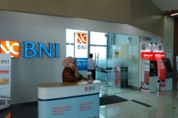 Outlet Bank BNI di Stasiun BNI City (KOMPAS.com)