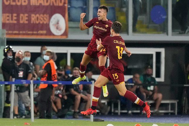 Pemain AS Roma merayakan gol ke gawang CSKA Sofia. (via AP Photo)
